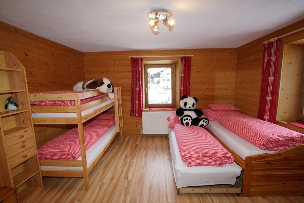 Haus Ruetzbach Appartement Neustift im Stubaital Buitenkant foto