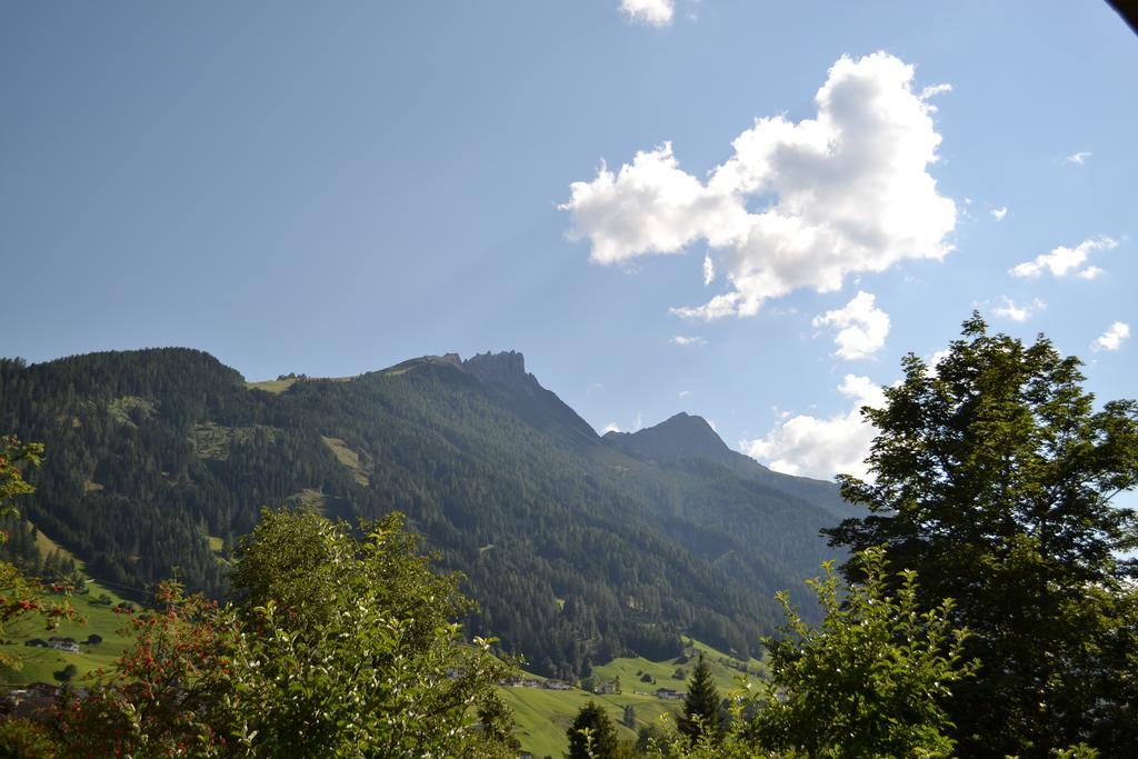 Haus Ruetzbach Appartement Neustift im Stubaital Buitenkant foto