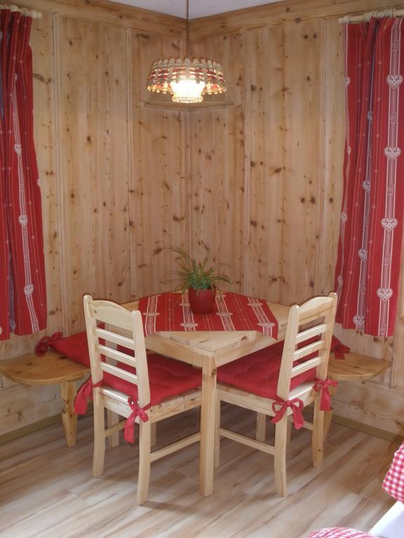 Haus Ruetzbach Appartement Neustift im Stubaital Kamer foto